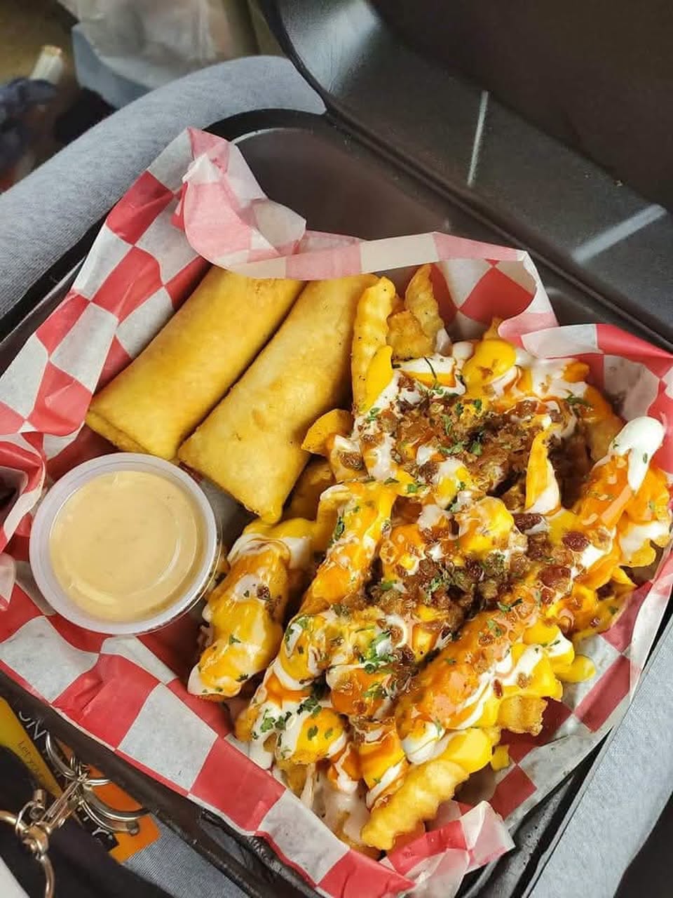 J’s Good Grub food